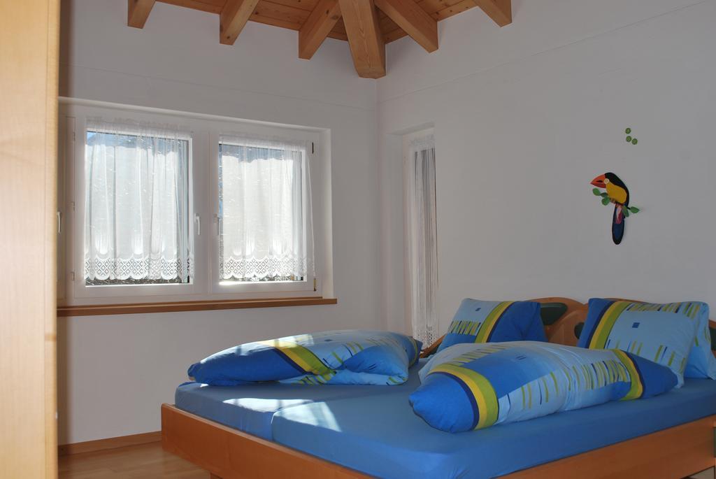 Aquarell Apartments Saas-Grund Szoba fotó